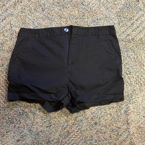 Forever 21 black shorts - Picture 1 of 2